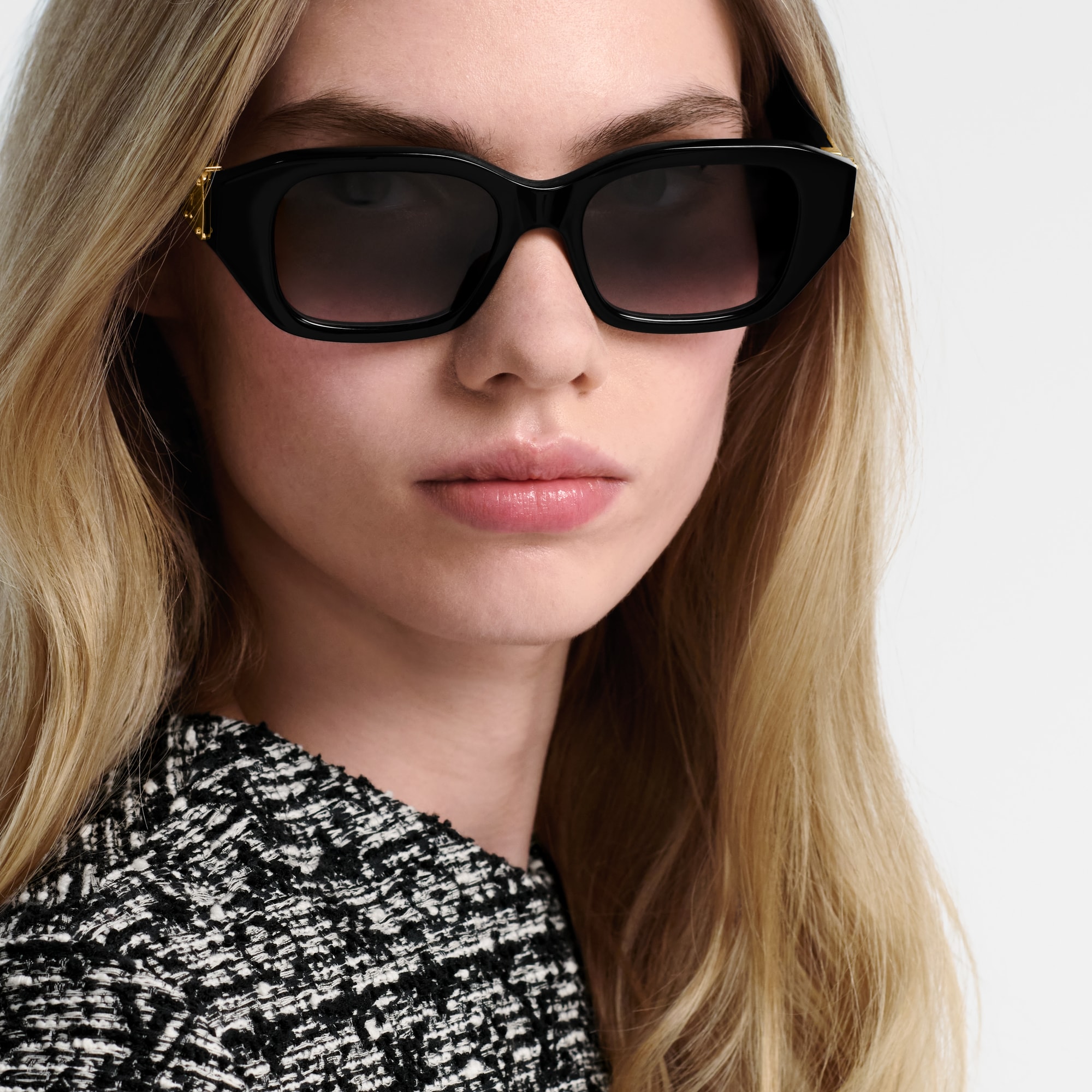 S-Lock Rectangle Sunglasses S00 in Women