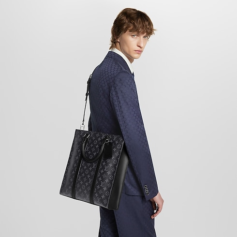 Sac Plat Bag Monogram Eclipse in Men's Bags All Collections collections by Louis Vuitton (Product zoom)