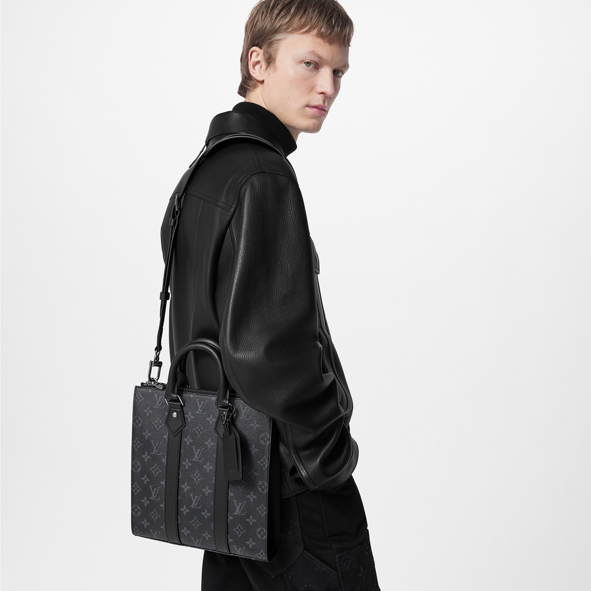 Sac Plat Cross Bag Monogram Eclipse in Men
