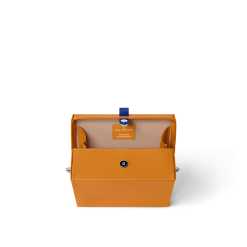 Shopper Clutch Other Leathers in Bags and Small Leather Goods's Men Bags Newness collections by Louis Vuitton (Product zoom)