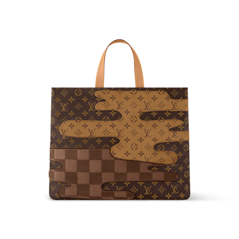 Shopper Tote MM Other Monogram Canvas in Bags and Small Leather Goods's Men Bags Newness collections by Louis Vuitton (Product zoom)