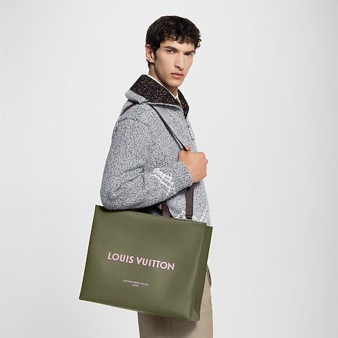 Shopper Tote MM Other Leathers in Bags and Small Leather Goods's Men Bags Newness collections by Louis Vuitton (Product zoom)