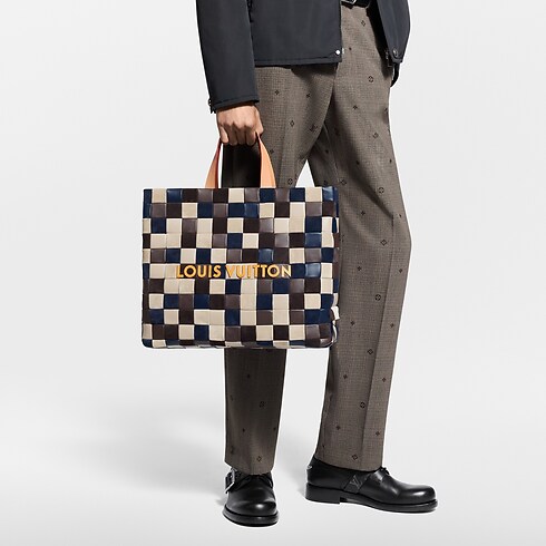 Shopper Tote MM in Bags and Small Leather Goods's Men Bags Shopper Tote collections by Louis Vuitton (Product zoom)