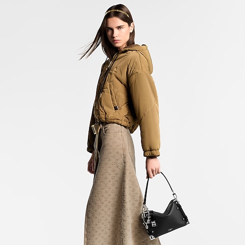 Side Trunk MM Fashion Leather in Bags and Small Leather Goods's Women Bags LV Icons collections by Louis Vuitton (Product zoom)