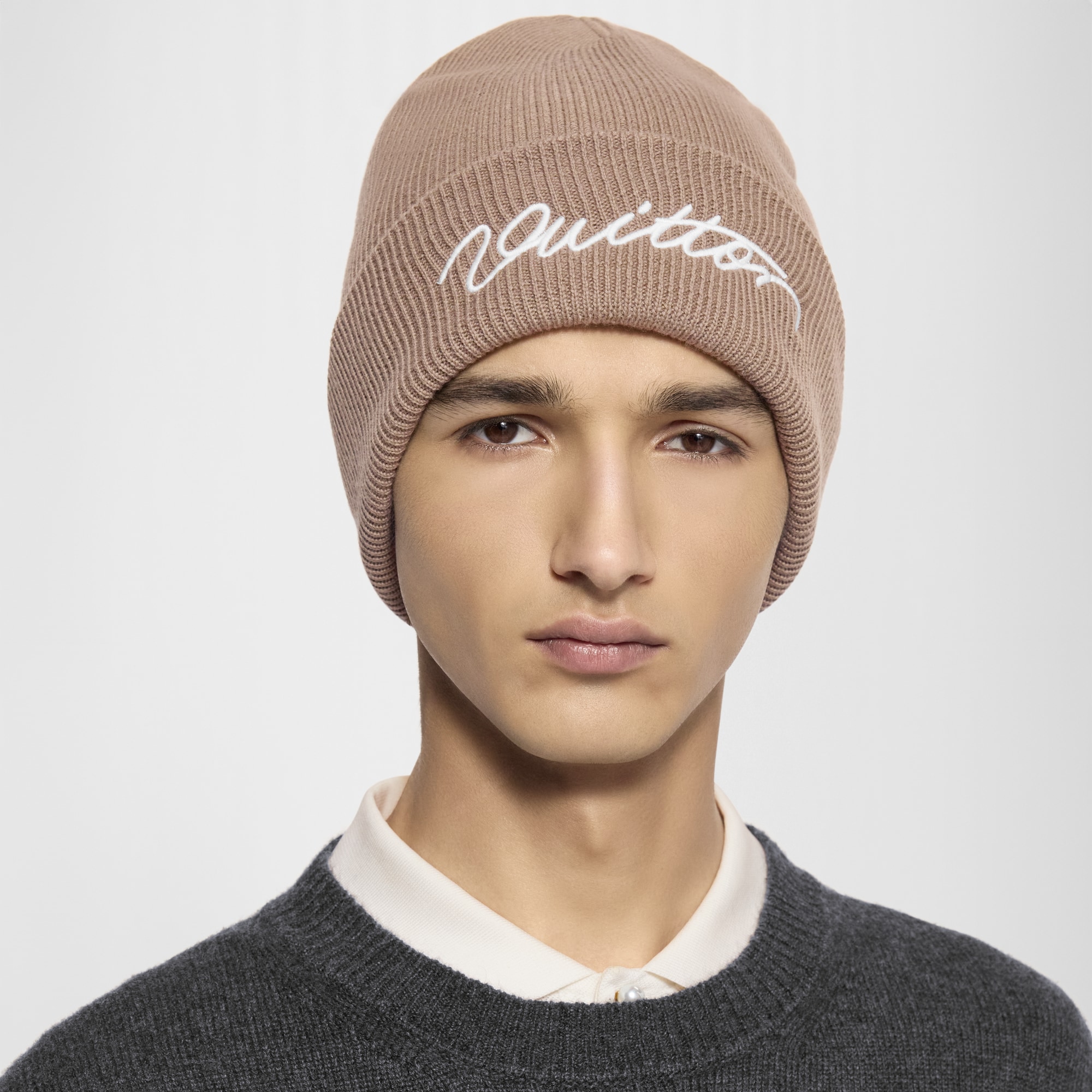 Signature Beanie S00 in Men
