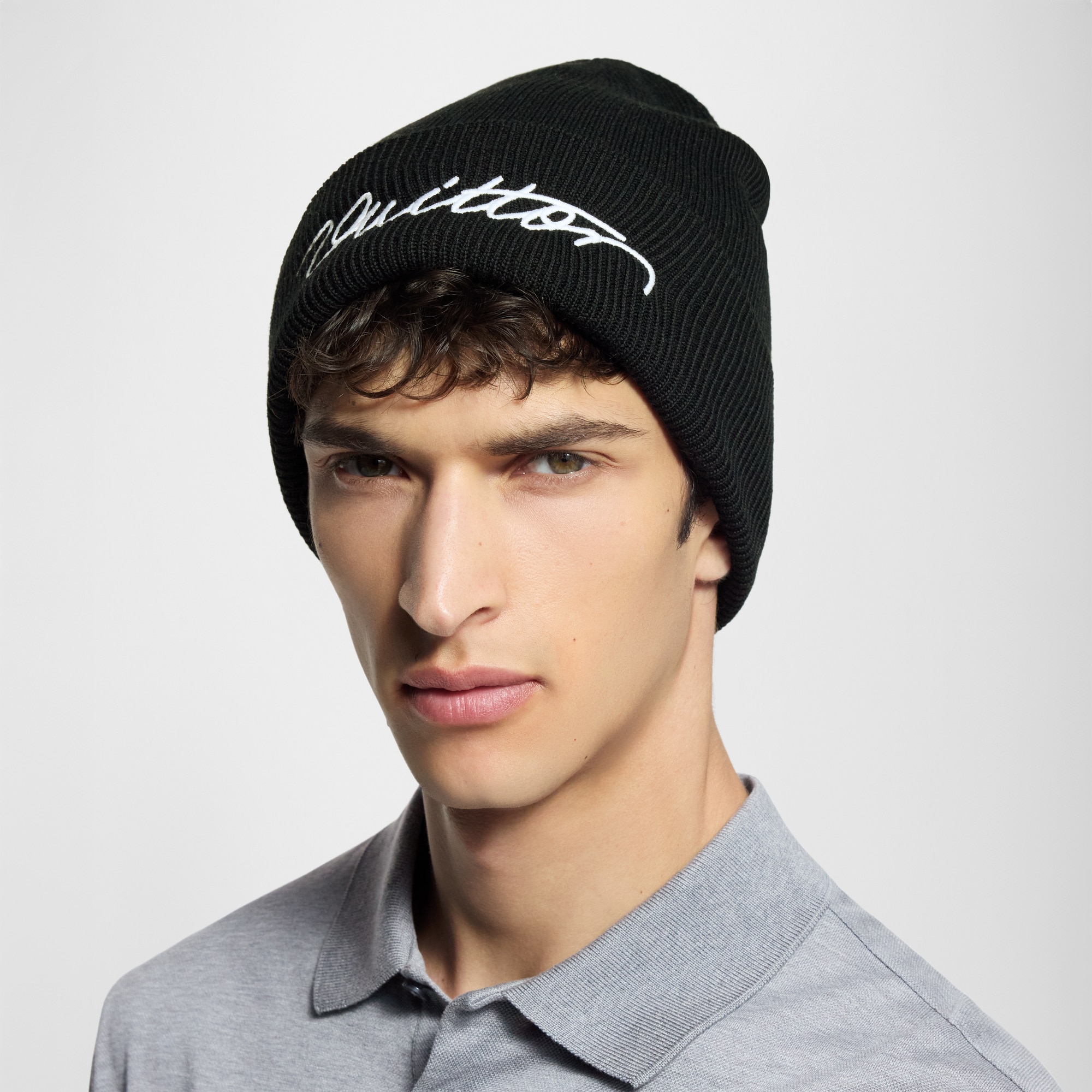 Signature Beanie S00 in Men
