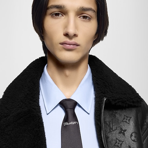 Signature Tie S00 in Men's Accessories Ties and Pocket Squares collections by Louis Vuitton (Product zoom)