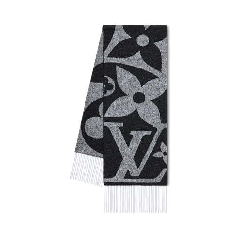 Snowy Kaleidoscope Scarf S00 in Women's Accessories Scarves collections by Louis Vuitton (Product zoom)