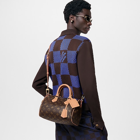 Speedy P9 Bandoulière 25 H40 in Les Extraordinaires's Leather Goods and Travel Speedy P9 collections by Louis Vuitton (Product zoom)