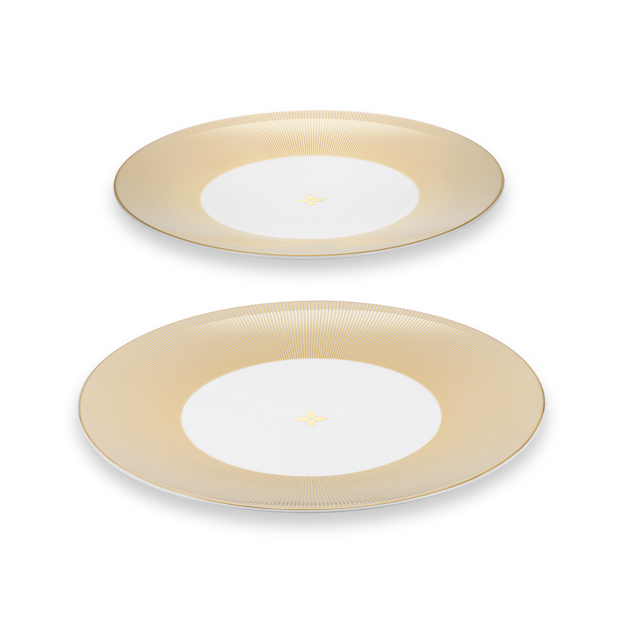 Splendor Set Of 2 Presentation Plates   in Trunks, Travel and Home