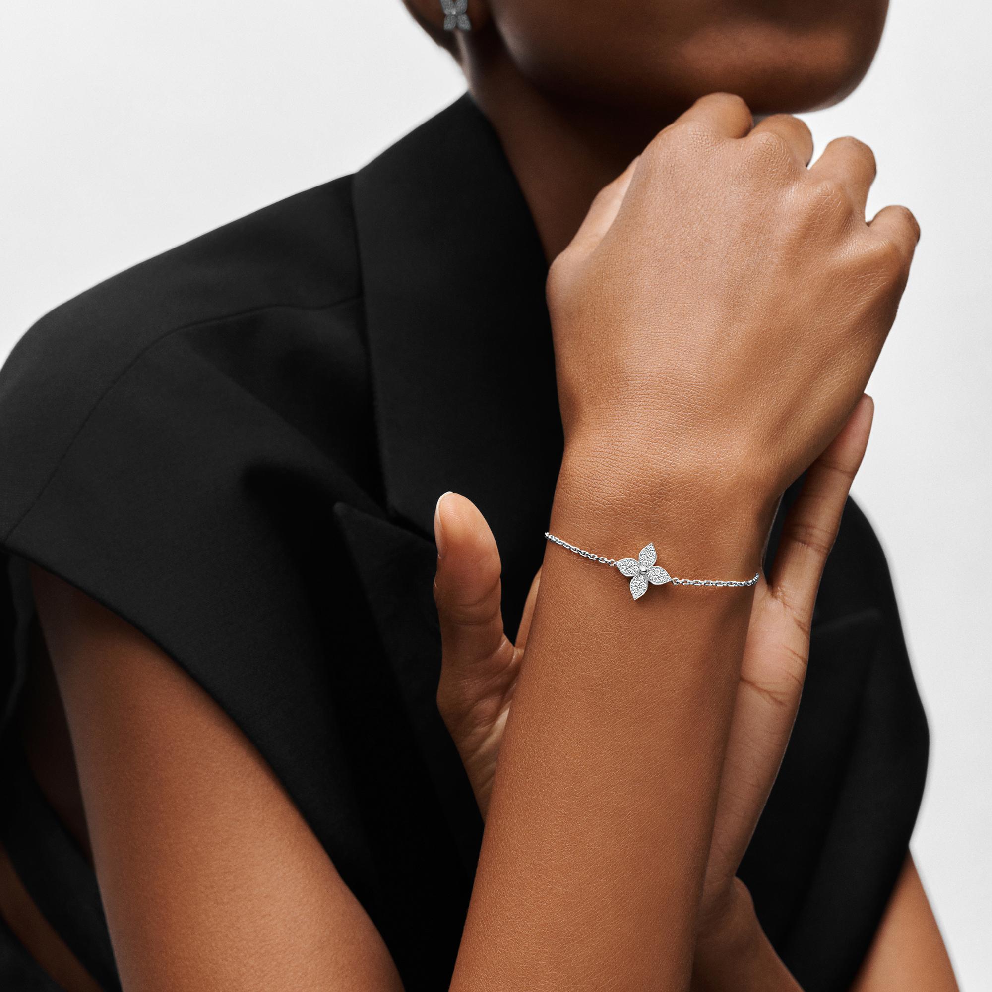 Star Blossom Bracelet, White Gold, Diamonds  in Jewellery