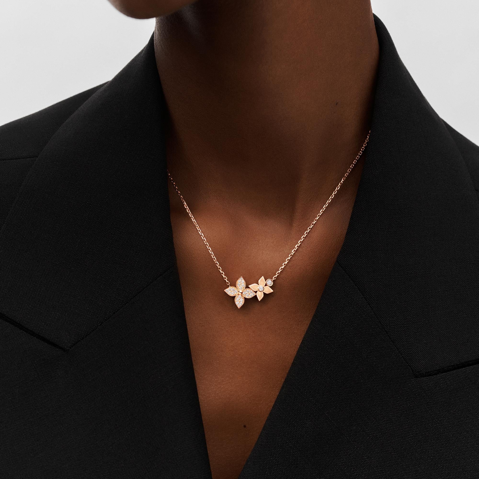 Star Blossom Necklace In Pink Gold And Diamonds  in Jewellery