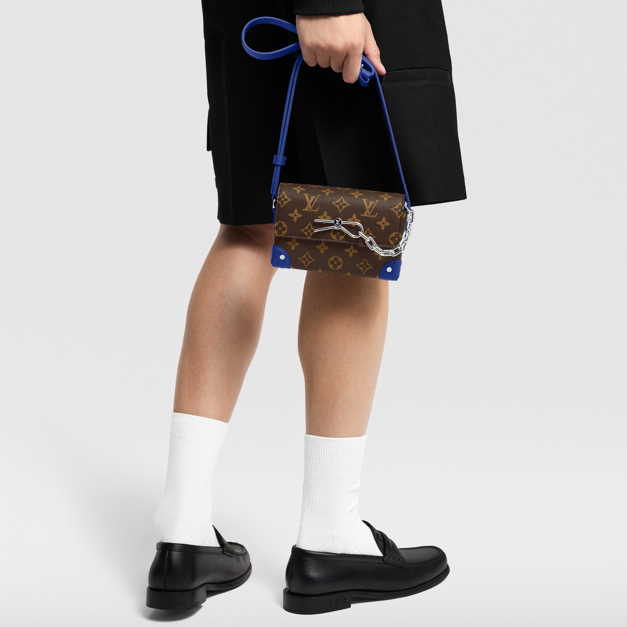 Steamer Wearable Wallet G73 in Bags and Small Leather Goods