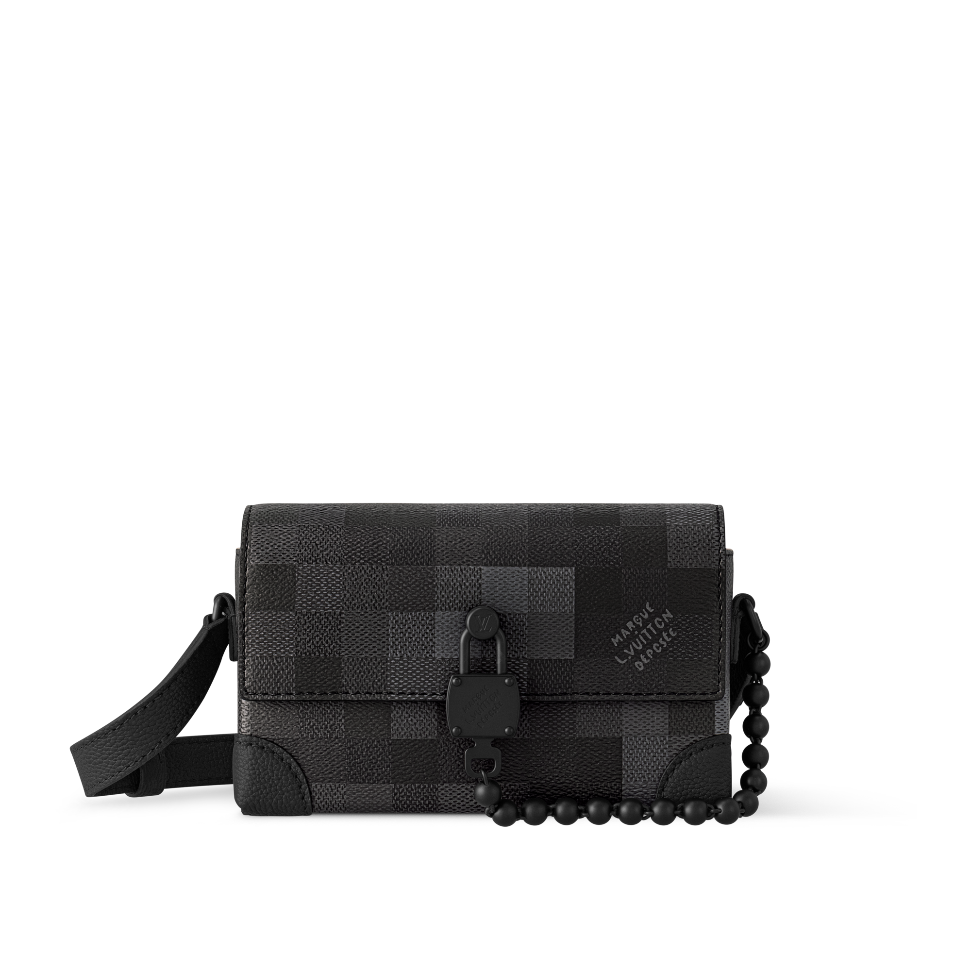 Steamer Wearable Wallet D16 in Men
