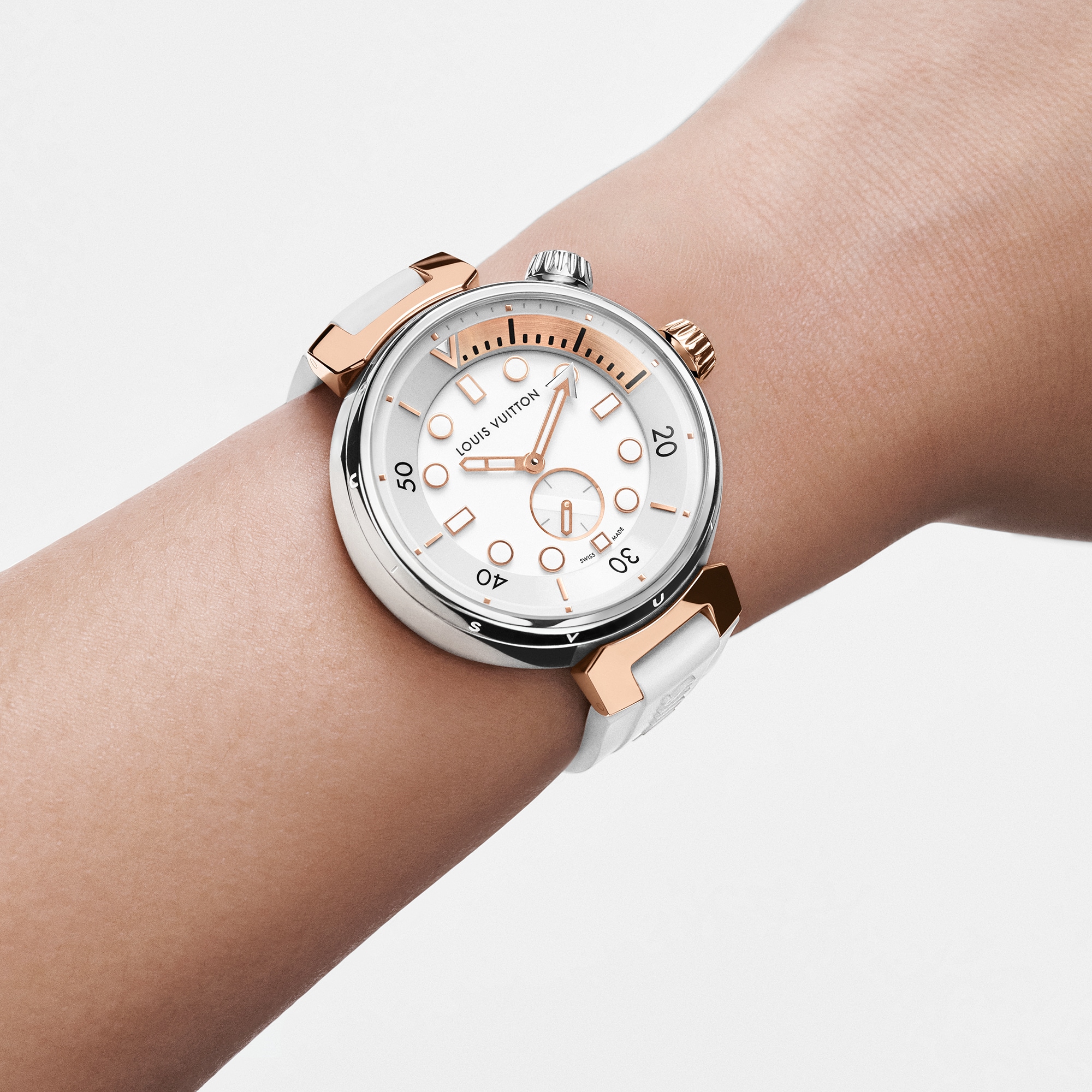 Tambour Street Diver, Quartz, 39.5mm, Steel and Rose Gold  in Watches