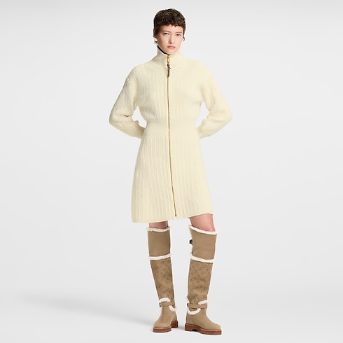 Territory Flat Thigh Boot in Women's Shoes Boots and Ankle Boots collections by Louis Vuitton (Product zoom)