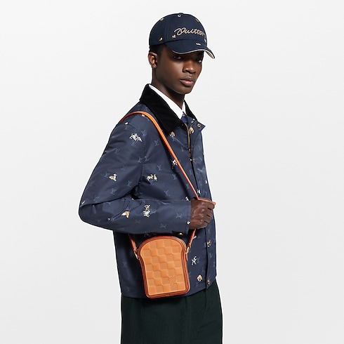 Toast Wearable Wallet Monogram Other in Men's Wallets and Small Leather Goods Mini Bags collections by Louis Vuitton (Product zoom)