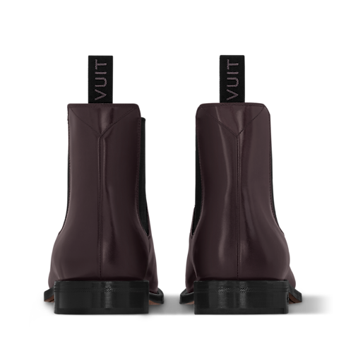 Varenne Chelsea Boot in Men's Shoes Boots collections by Louis Vuitton (Product zoom)