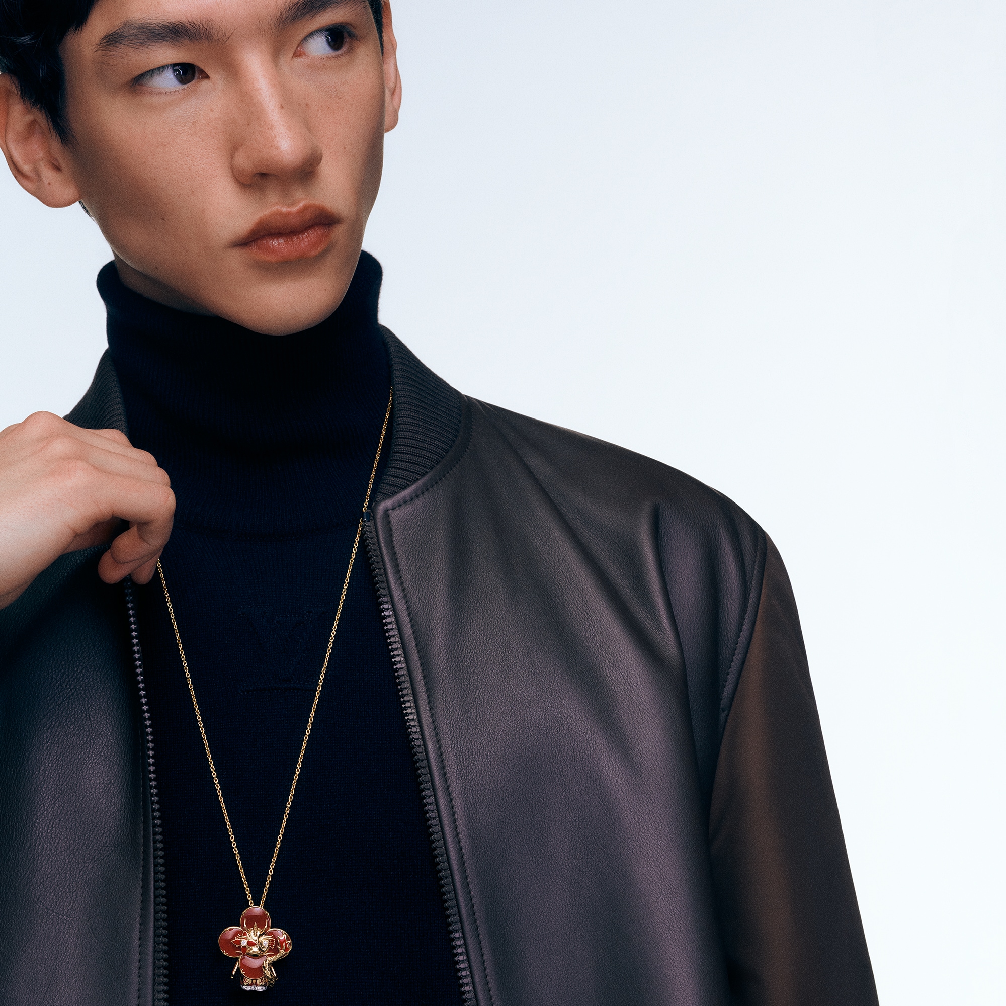 Vivienne Dragon Pendant, Yellow Gold, White Gold, Lacquer, Diamonds & Colored Gemstones  in Les Extraordinaires