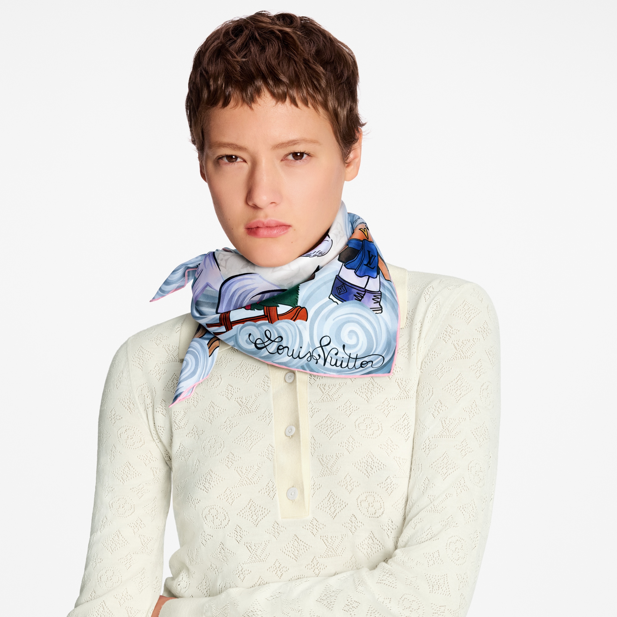 Vivienne Winter Holiday Square 70 S00 in Women