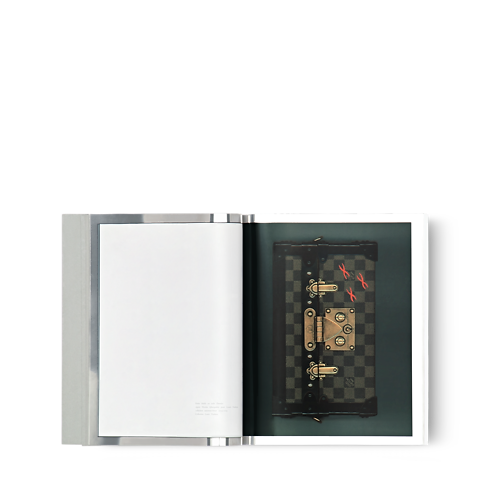 Volez, Voguez,Voyagez - Louis Vuitton Catalogue in Trunks, Travel and Home's Library Hard Cover Books collections by Louis Vuitton (Product zoom)