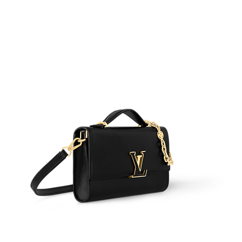 Wallet On Chain Capucines Capucines in Women's Wallets and Small Leather Goods Wallets on Chain and Micro Bags collections by Louis Vuitton (Product zoom)