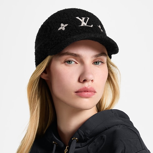 Woolgram Cap S00 in Women's Accessories Hats & Caps collections by Louis Vuitton (Product zoom)