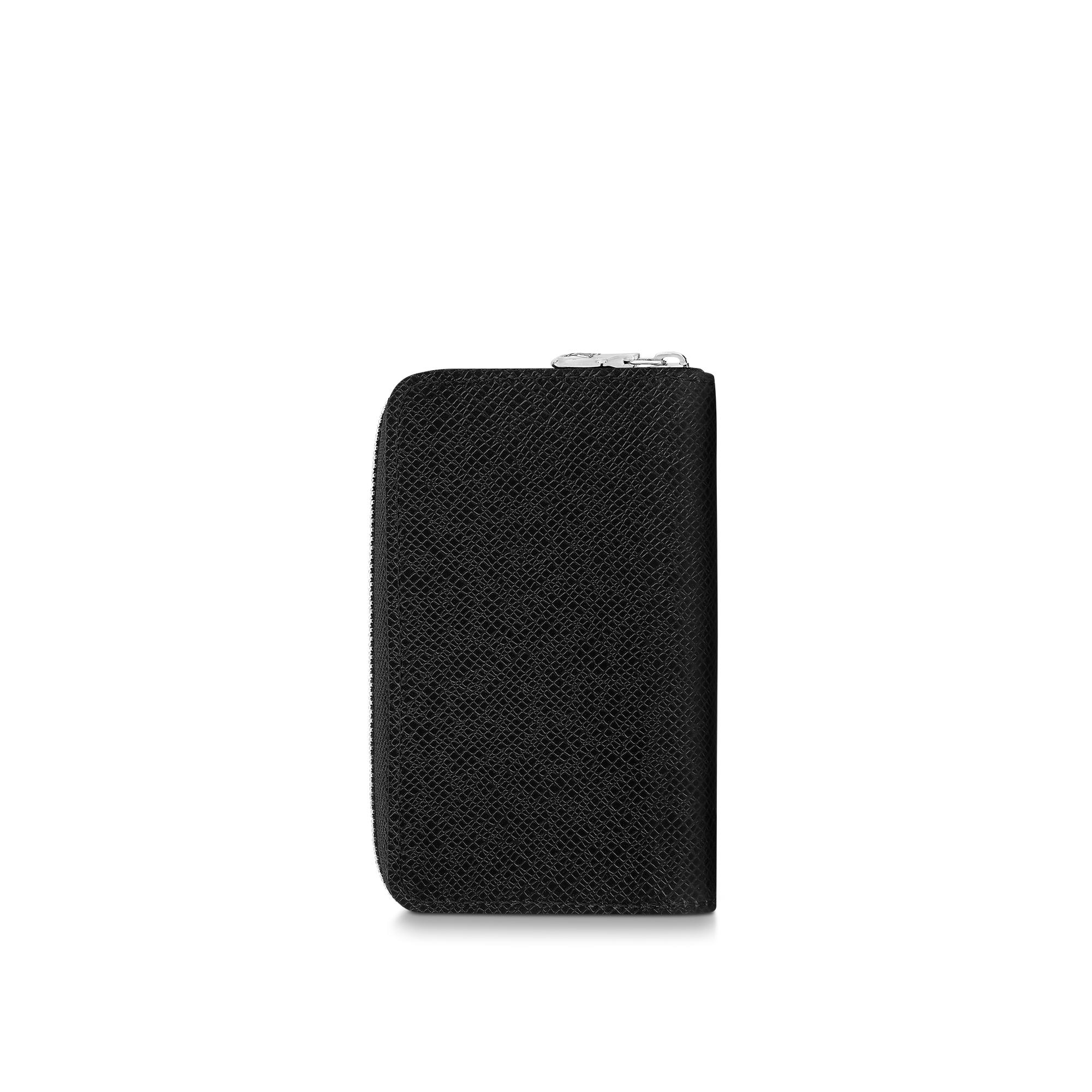 Zippy Coin Purse Vertical Taiga Leather in Men